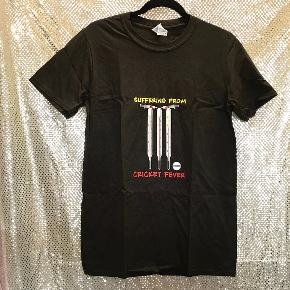 NWOT Graphic Tee T-Shirt Mens Cricket Fever Sports Brown Cotton Gildan India - Picture 2 of 2